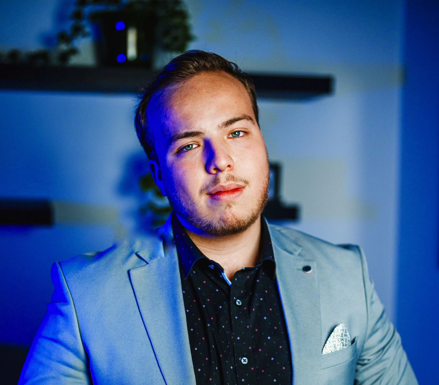 Finanční poradce Václav Prachař